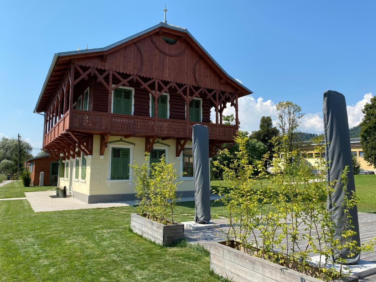 Villa Ruska Daca Любляна Экстерьер фото