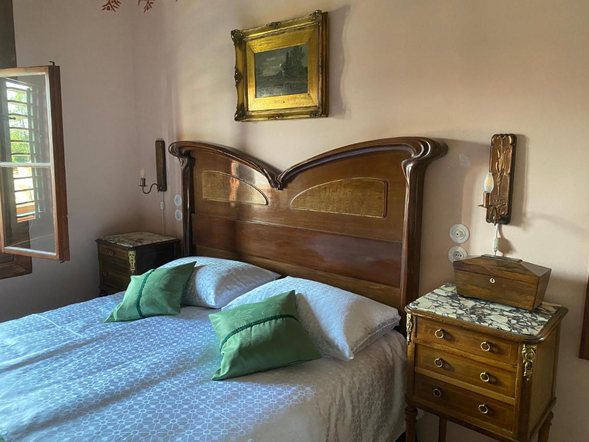 Villa Ruska Daca Любляна Экстерьер фото